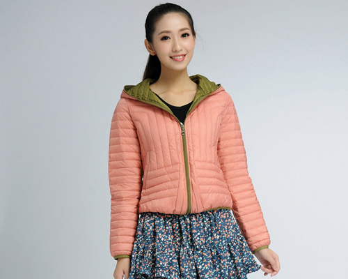 女裝時(shí)尚羽絨服（輕薄百搭）