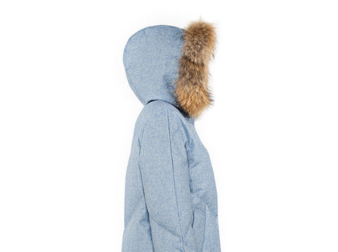 外貿(mào)女款羽絨服定制加工