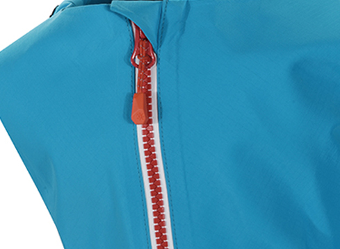 高端品牌沖鋒衣生產(chǎn)廠家專業(yè)定制沖鋒衣