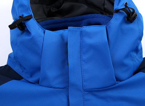 戶外登山三合一沖鋒衣定制生產(chǎn)廠家