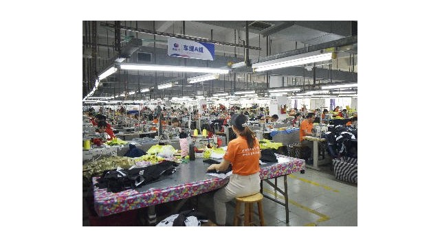 中國(guó)羽絨服生產(chǎn)廠家基地：你的爆款，真的“出自名門”嗎？